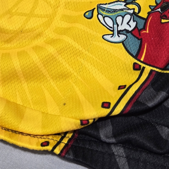 Black and Yellow Performance Cycling Jerseys - Picture 8 of 14